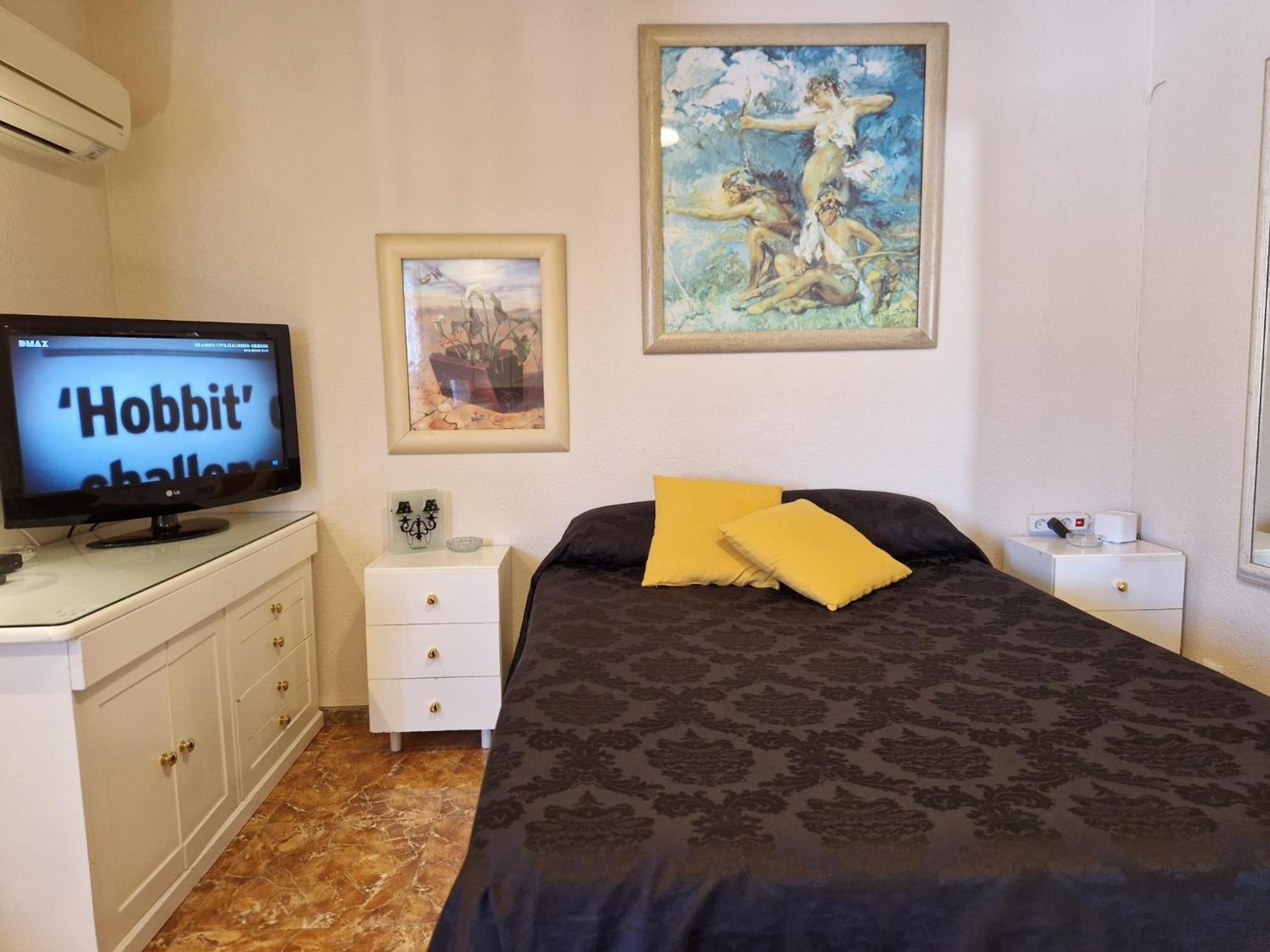 Style Apartments City Center Valencia Bagian luar foto